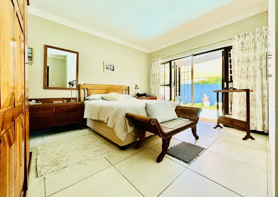 3 Bedroom Property for Sale in Sandbaai Western Cape